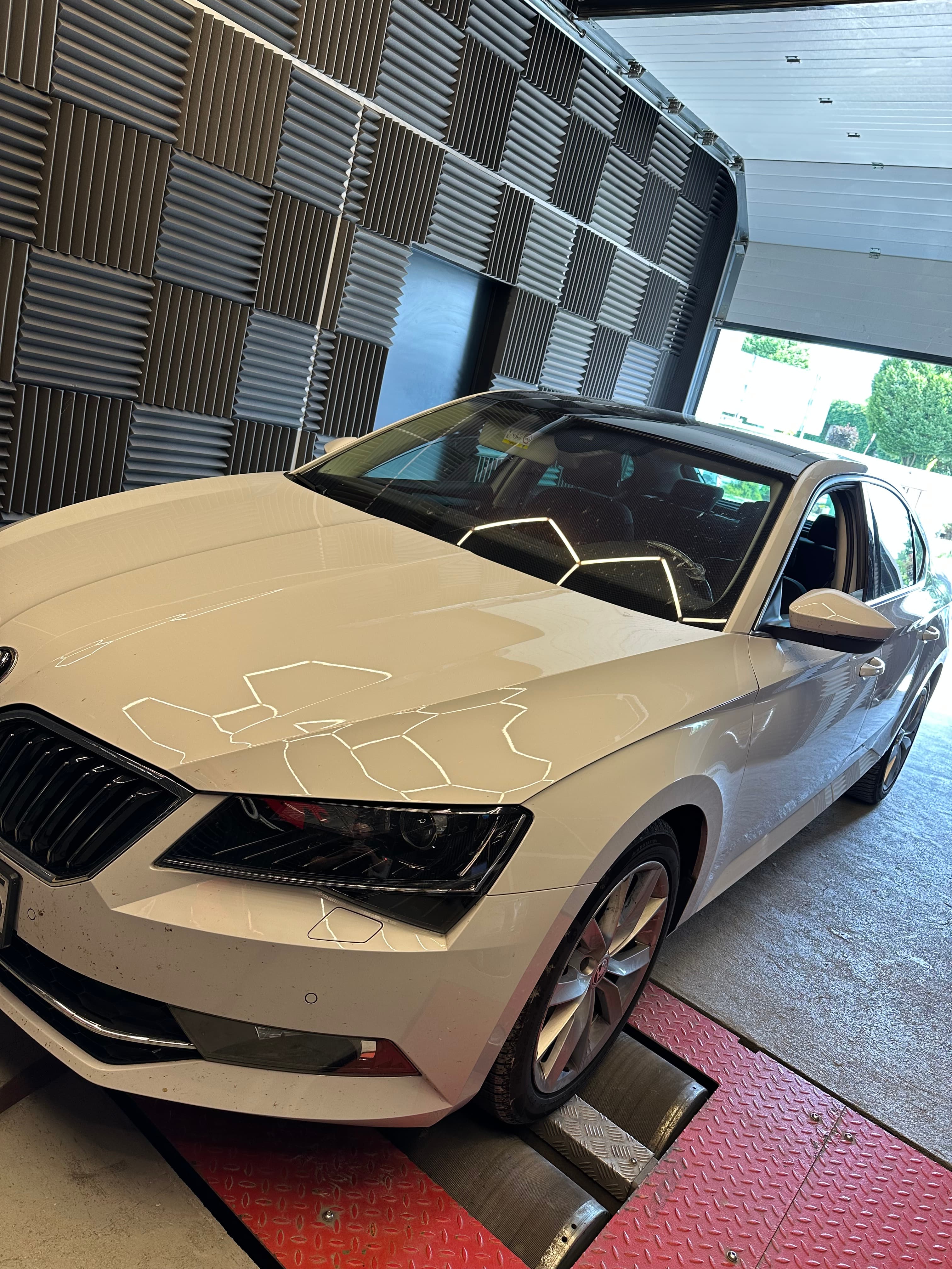 Skoda Superb 1.5TSI - Serwis + Stage 1